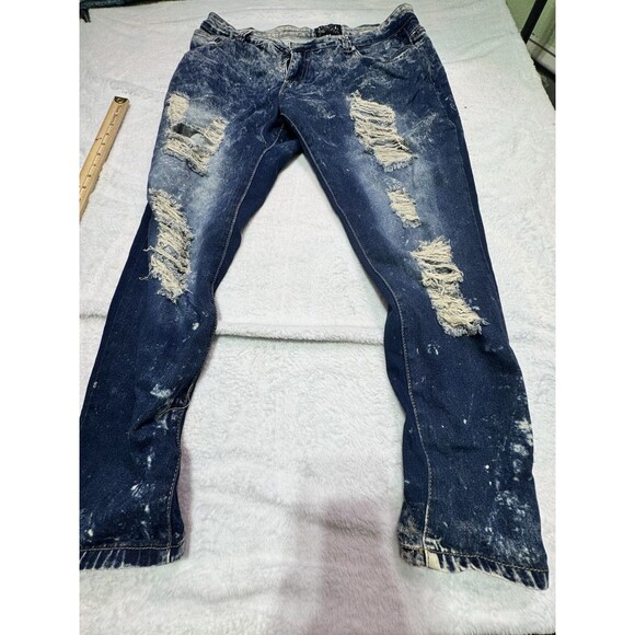 Thrill Apparel Distressed Jeans Size 20 Women Stretch EMBROIDERED - Picture 3 of 13